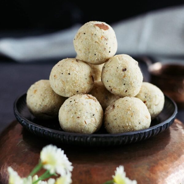 rava laddu